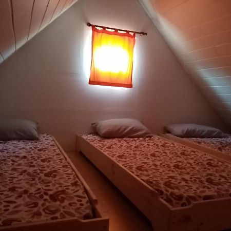 Camping Riba-Roja ภายนอก รูปภาพ